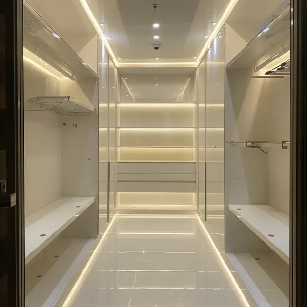 Dressing la comandă luminos cu iluminare LED integrată pe toată înălțimea